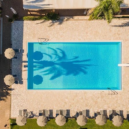פרזיצ'ה Hotel Masseria Le Pajare מראה חיצוני תמונה