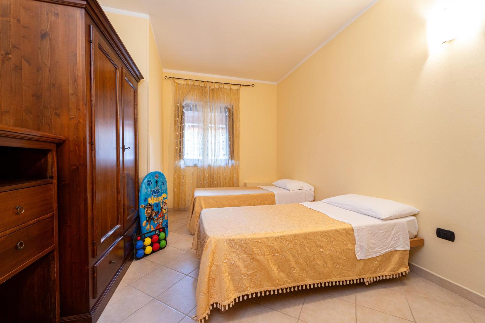 פרזיצ'ה Hotel Masseria Le Pajare חדר תמונה