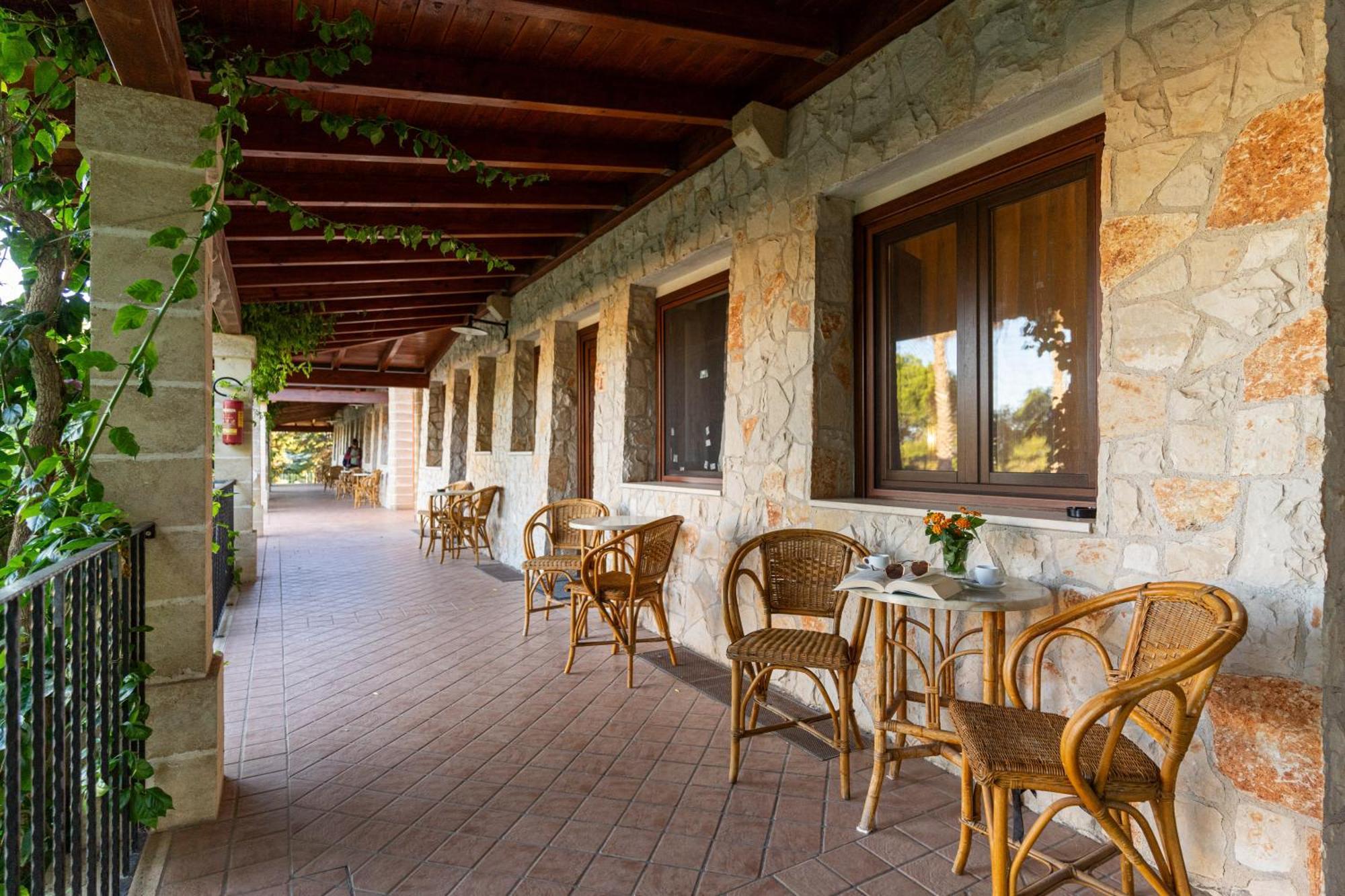 פרזיצ'ה Hotel Masseria Le Pajare חדר תמונה