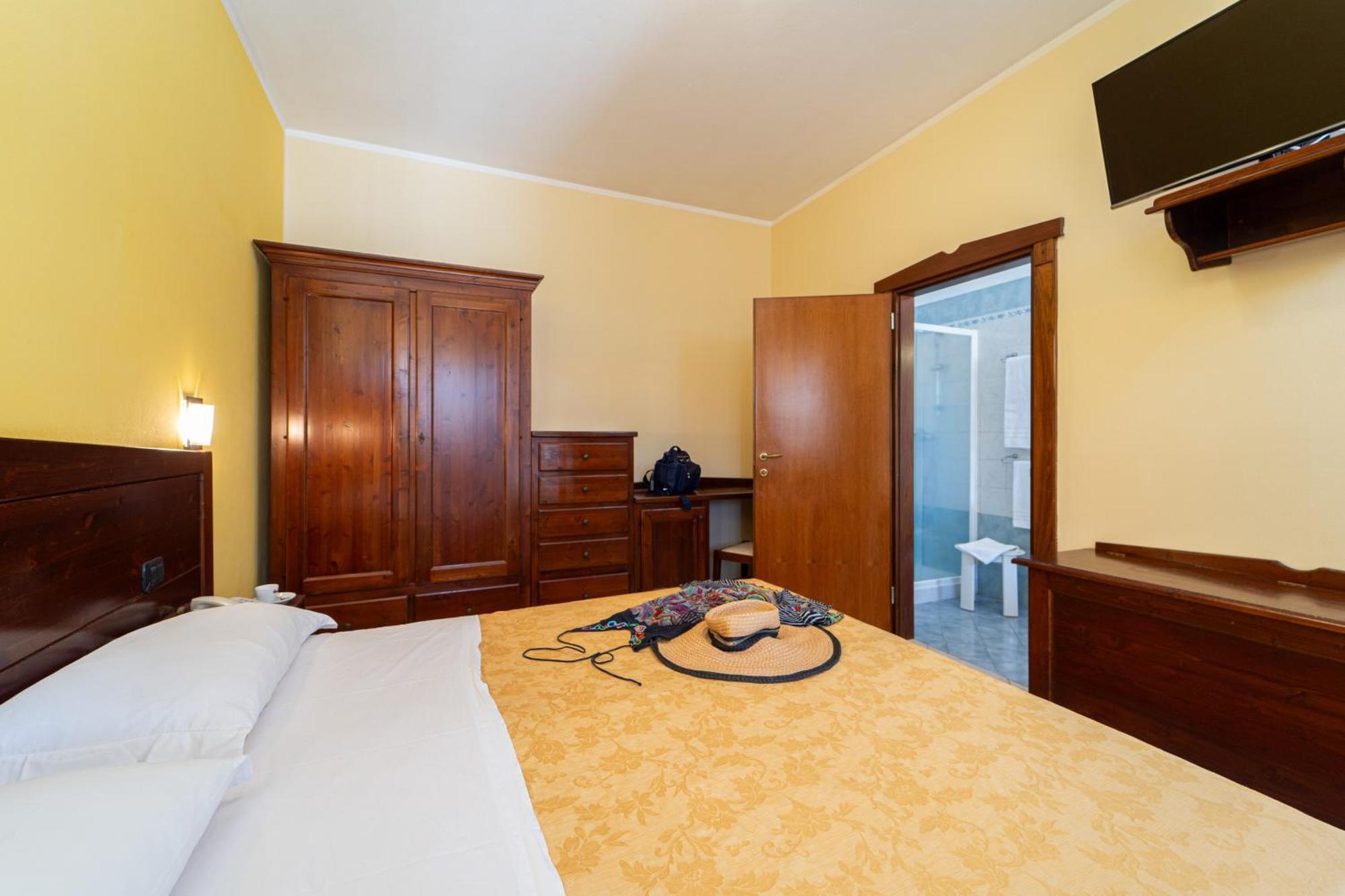 פרזיצ'ה Hotel Masseria Le Pajare חדר תמונה