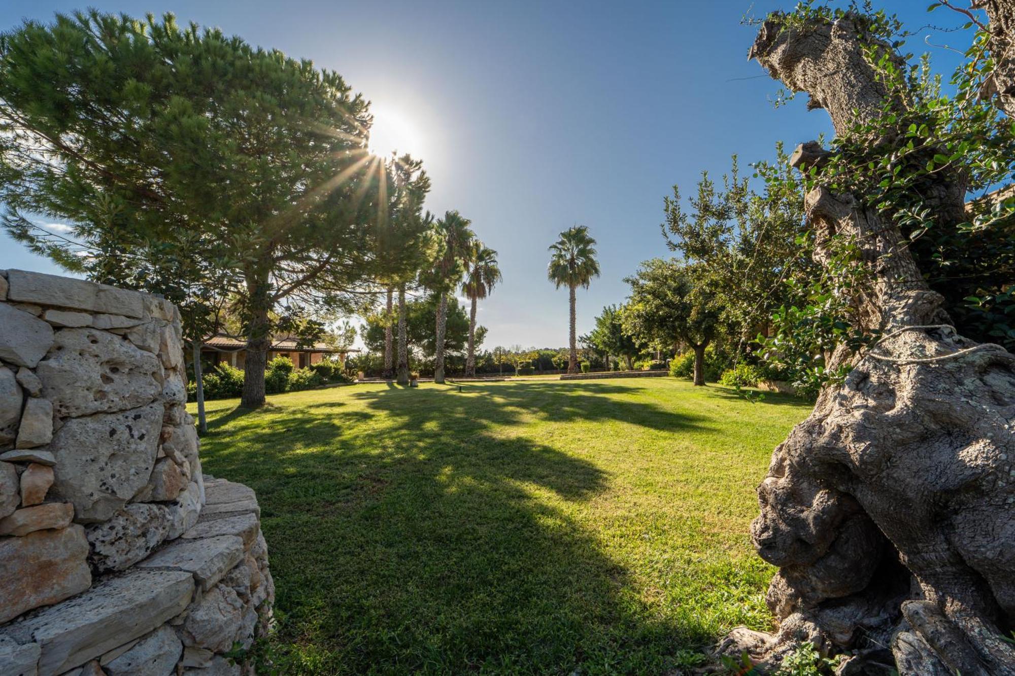 פרזיצ'ה Hotel Masseria Le Pajare מראה חיצוני תמונה