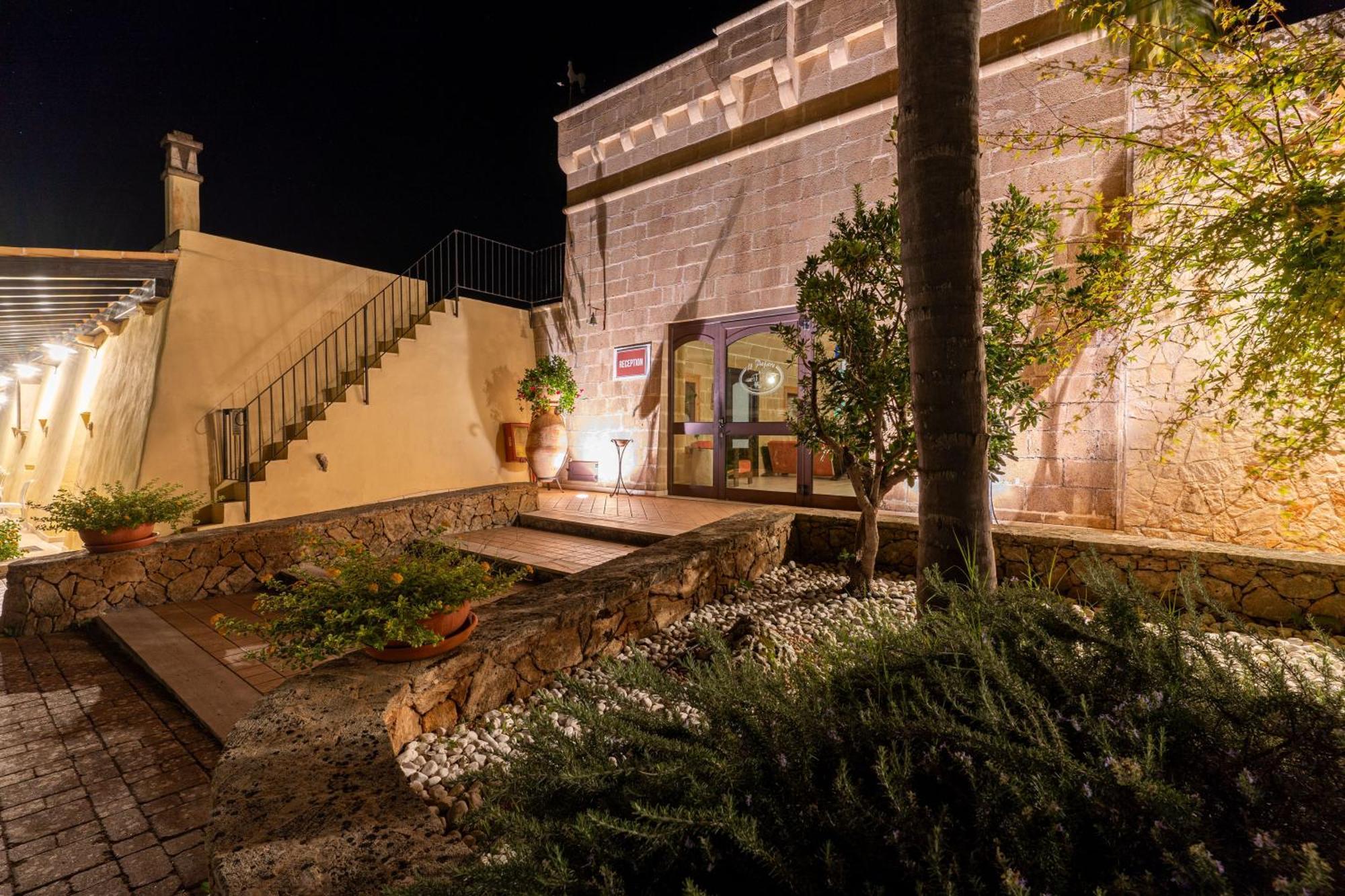 פרזיצ'ה Hotel Masseria Le Pajare מראה חיצוני תמונה