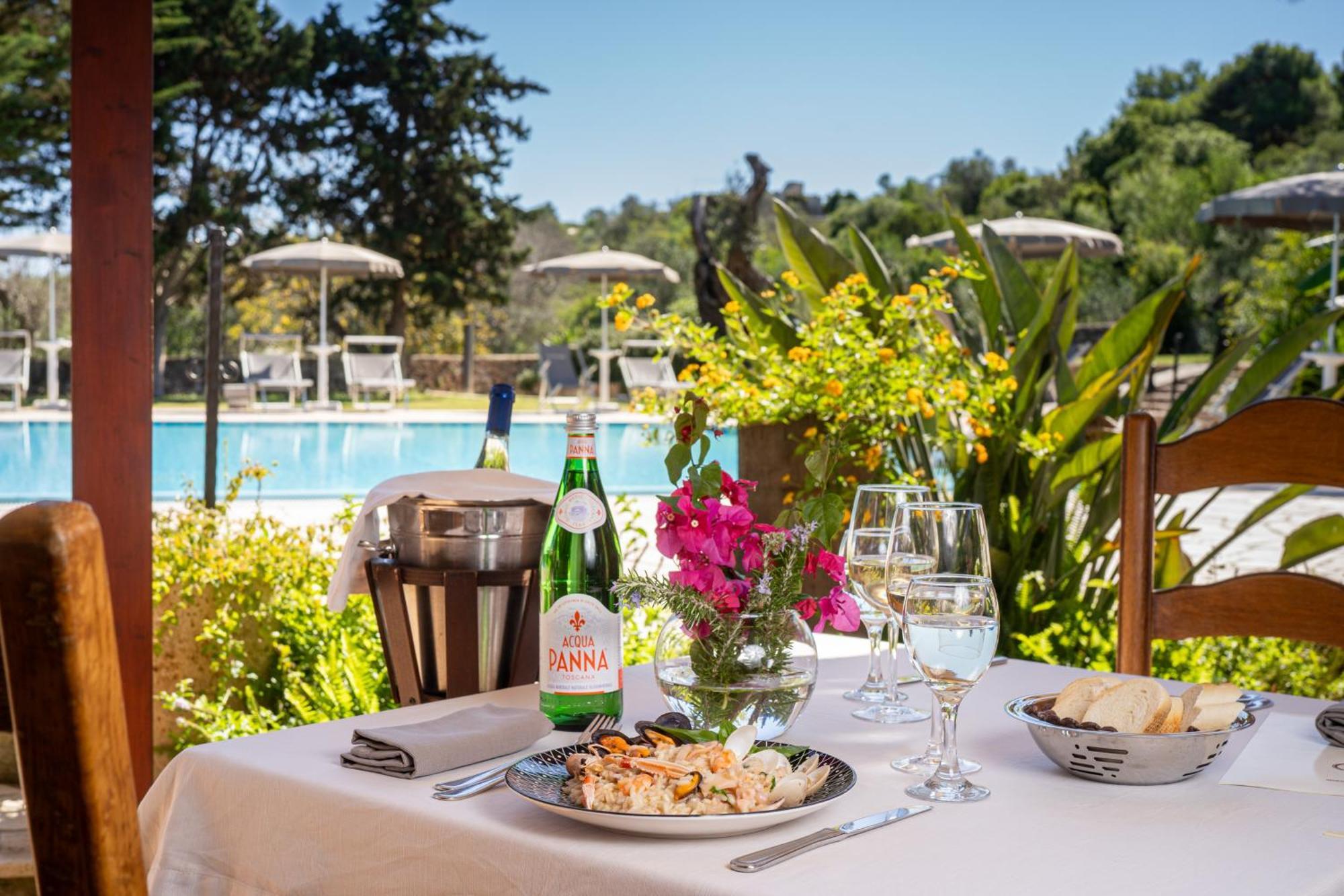 פרזיצ'ה Hotel Masseria Le Pajare מראה חיצוני תמונה